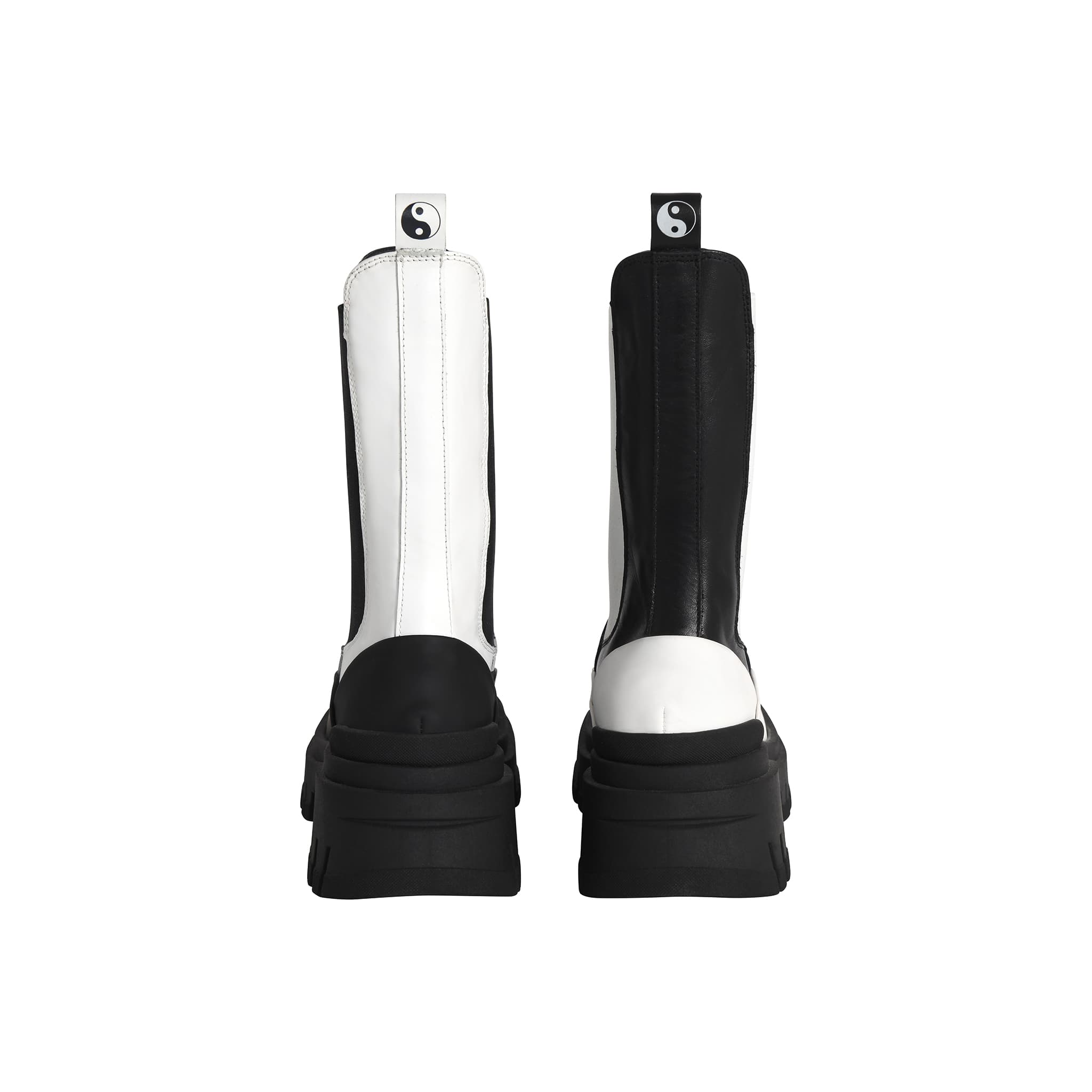 Yin & Yang Chelsea Boots in Leather