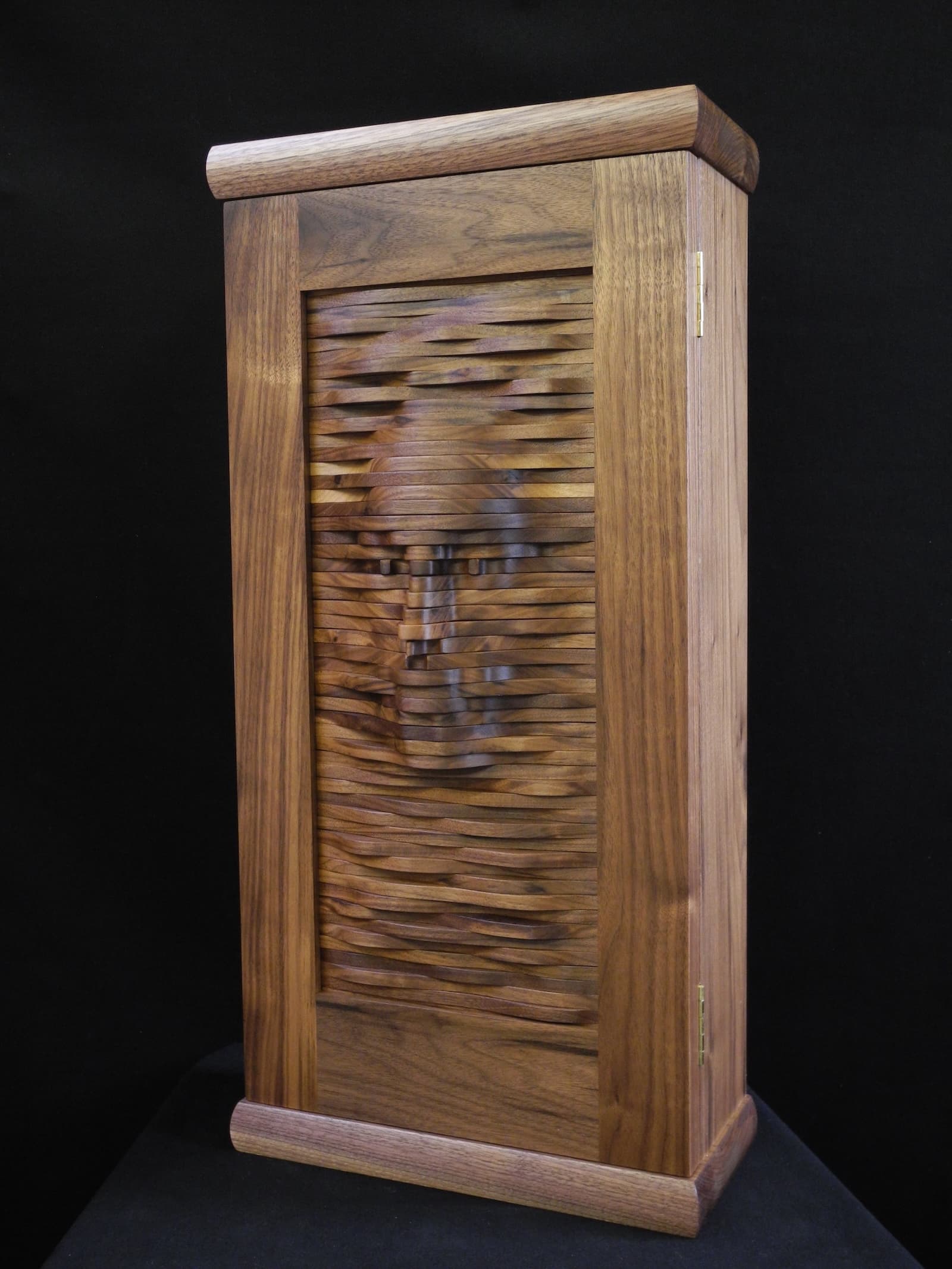 Visage Cabinet
